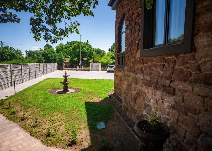 Voeroesko- Hazmester- Apartament Balatonalmádi